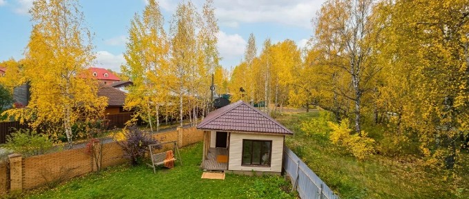Продается 3-этажный коттедж, 279 м²