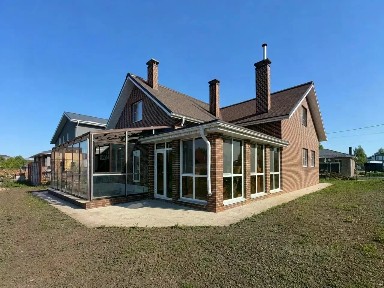 Продается 2-этажный коттедж, 216 м²