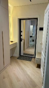 Продается 2-комн. квартира, 72 м²