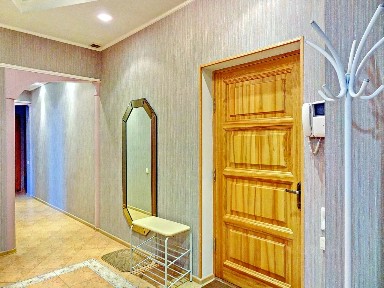 Сдается 3-комн. квартира, 102 м²