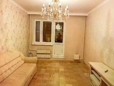 Москва, ЮЗАО, р-н Коньково, Миклухо-Маклая ул., 32К1