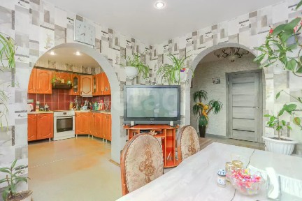 Продается 3-комн. квартира, 133,5 м²