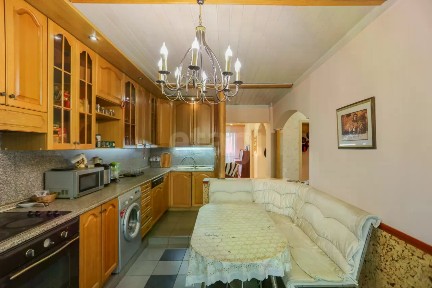 Продается 3-комн. квартира, 84 м²