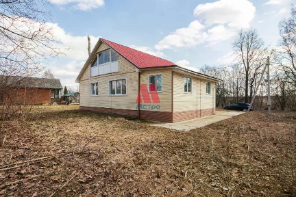 Продается 2-этажный дом, 174 м²