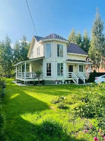 Продается 2-этажный дом, 150 м²