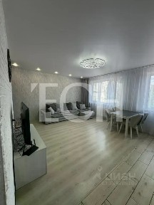 Продается 4-комн. квартира, 80 м²
