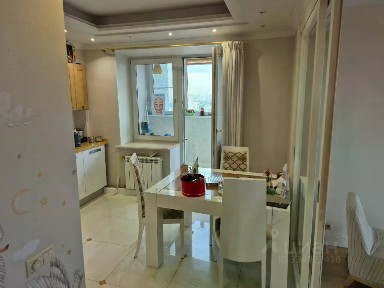 Продается 5-комн. квартира, 133,3 м²