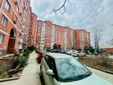 Продается 2-комн. квартира, 76,3 м²