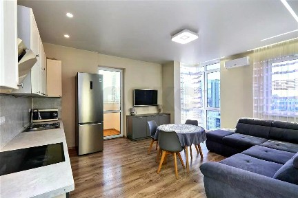 Продается 2-комн. квартира, 70,3 м²