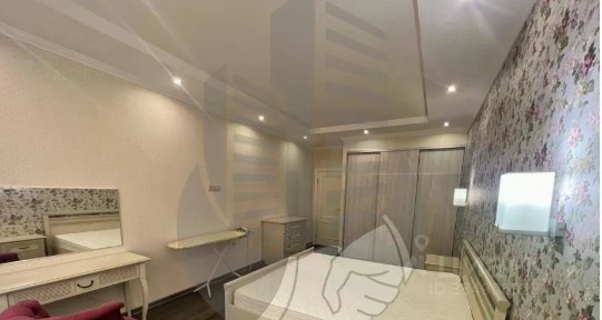 Продается 2-комн. квартира, 78 м²