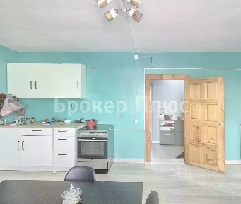 Продается 2-этажный дом, 205 м²