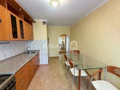 Продается 3-комн. квартира, 68 м²