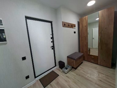 Продается 2-комн. квартира, 56 м²