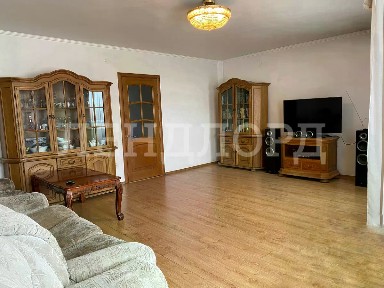 Продается 3-комн. квартира, 113,1 м²