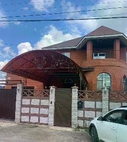 Продается 3-этажный коттедж, 288,4 м²