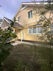 Продается 2-этажный дом, 130 м²