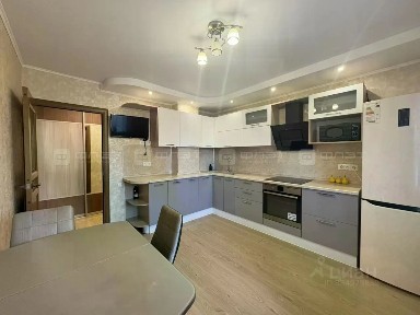 Продается 2-комн. квартира, 58 м²