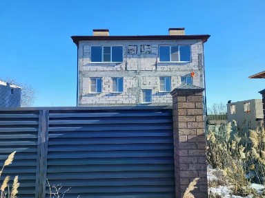 Продается 3-этажный дом, 400 м²