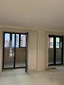 Продается 5-комн. квартира, 180 м²