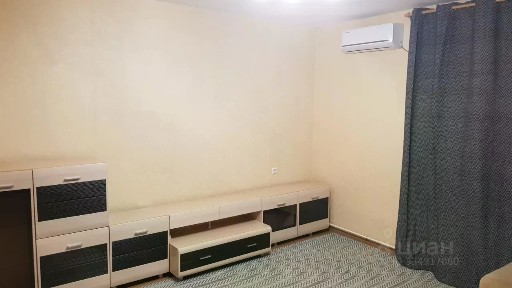 Сдается 1-комн. квартира, 42 м²