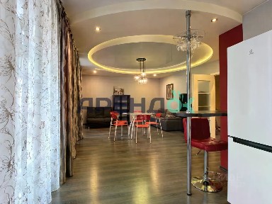 Сдается 4-комн. квартира, 112 м²