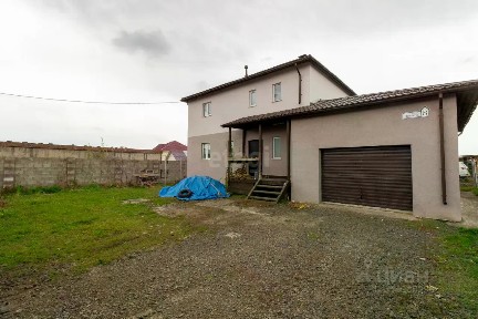 Продается 3-этажный дом, 192 м²