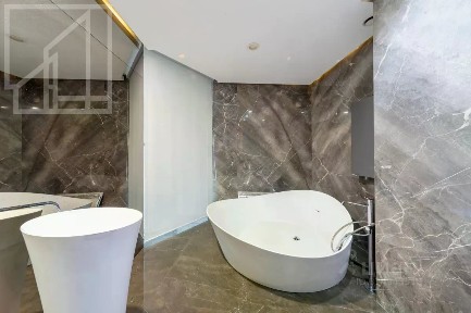 Сдается 2-комн. квартира, 85 м²