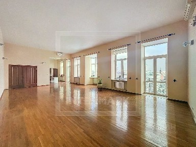 Сдается 5-комн. квартира, 265 м²