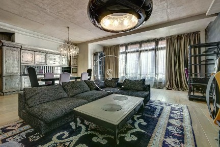 Сдаются 3-комн. апартаменты, 150 м²