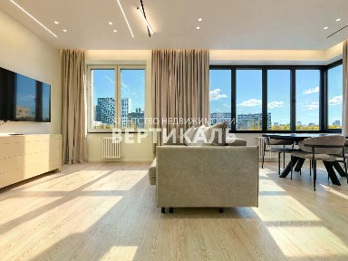 Сдается 3-комн. квартира, 102 м²