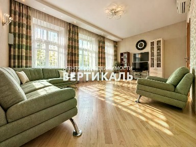 Сдается 3-комн. квартира, 128 м²