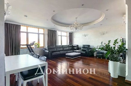 Сдается 4-комн. квартира, 151 м²