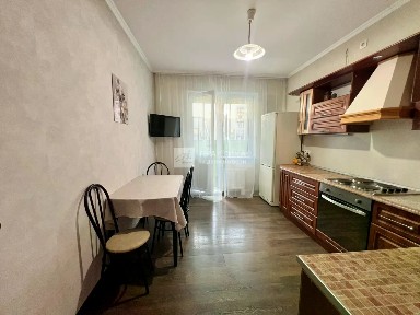 Продается 2-комн. квартира, 64,5 м²