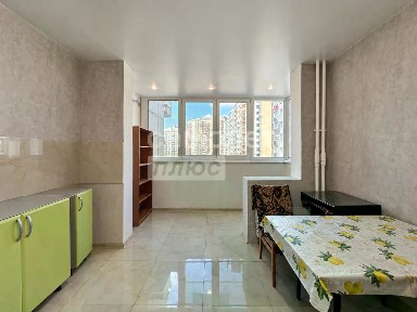 Продается 2-комн. квартира, 59,9 м²