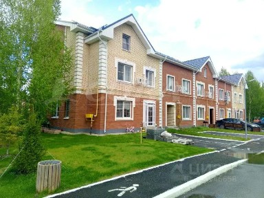Продается 3-этажный таунхаус, 95 м²