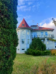 Продается 4-этажный коттедж, 729,8 м²
