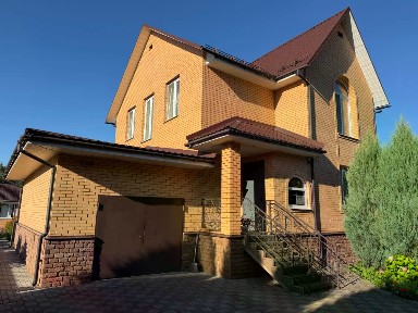 Продается 2-этажный дом, 127 м²