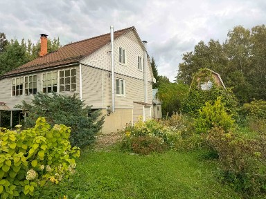 Продается 3-этажный дом, 163 м²