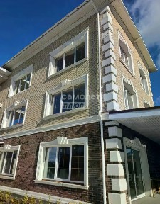 Продается 3-этажный коттедж, 403 м²