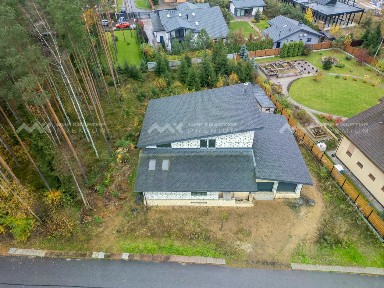 Продается 2-этажный коттедж, 500 м²