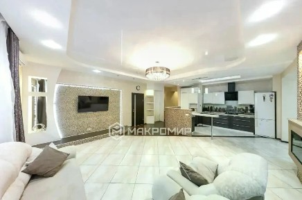 Продается 3-комн. квартира, 133,2 м²