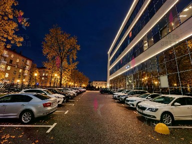 Продается здание, 12 587,8 м²