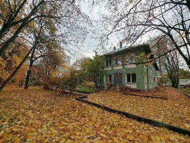 Продается здание, 738 м²