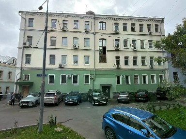 Продается здание (B)