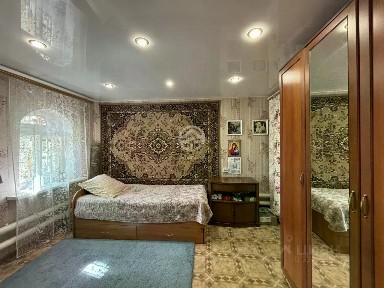 Продается 1/2 часть дома, 60 м²