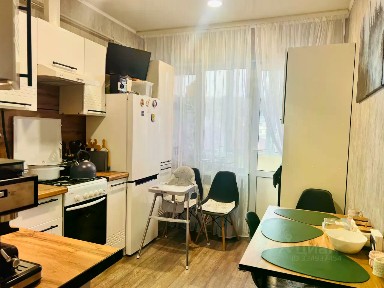 Продается 2-комн. квартира, 49,4 м²