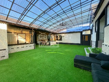 Продается 1-этажный дом, 328,76 м²