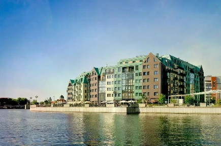 Продаются 3-комн. апартаменты, 96,3 м²