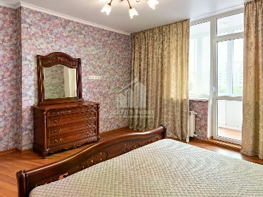 Продается 3-комн. квартира, 90,4 м²