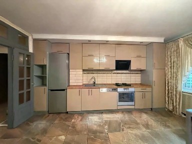 Продается 3-комн. квартира, 102,4 м²